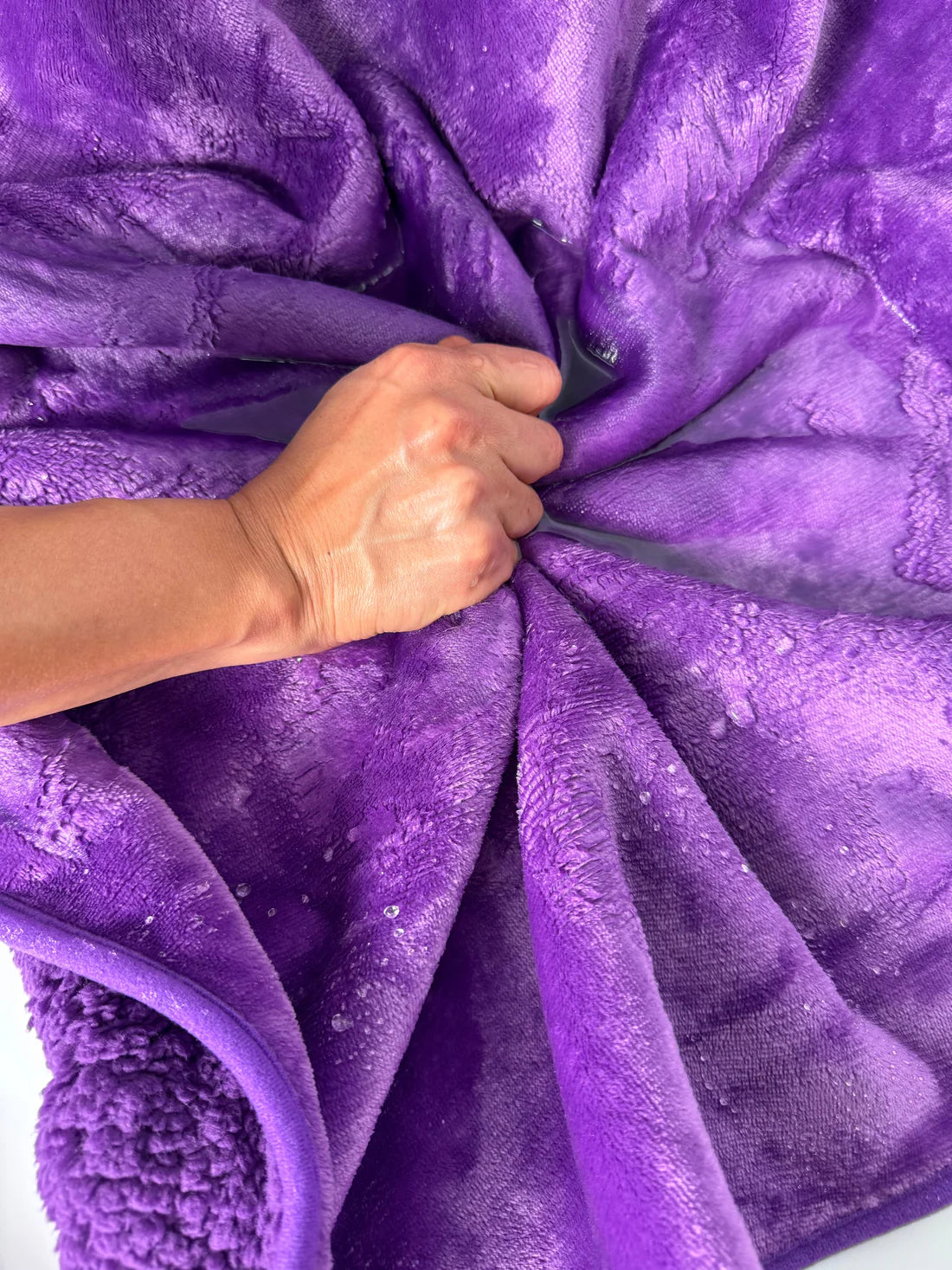 Waterproof Splash Blanket ™️ w/ White Sherpa - OG