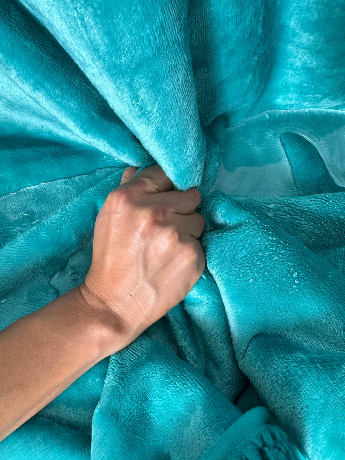 Waterproof Splash Blanket ™️ w/ White Sherpa - OG